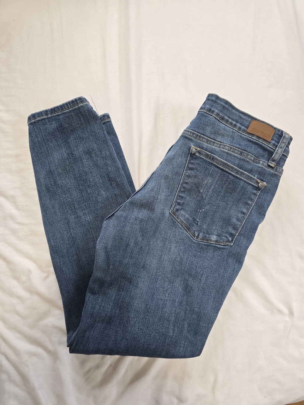 Judy Blue Relaxed Fit Women's Jeans Size 31 Distressed Medium Wash Stretch Denim